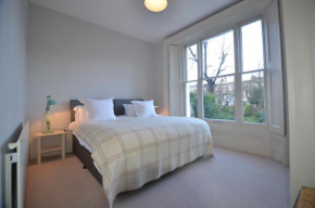 Notting Hill Sleeps 5
